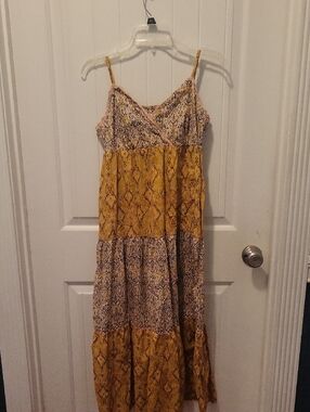 Francescas Yellow Spagetti Strap Maxi Dress